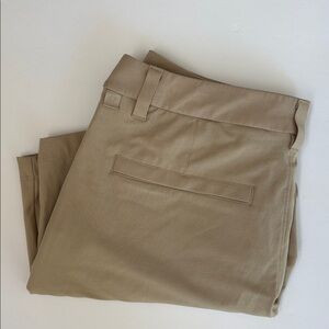Lululemon Commission Tan Chino Golf Shorts Casual Men’s Size 30